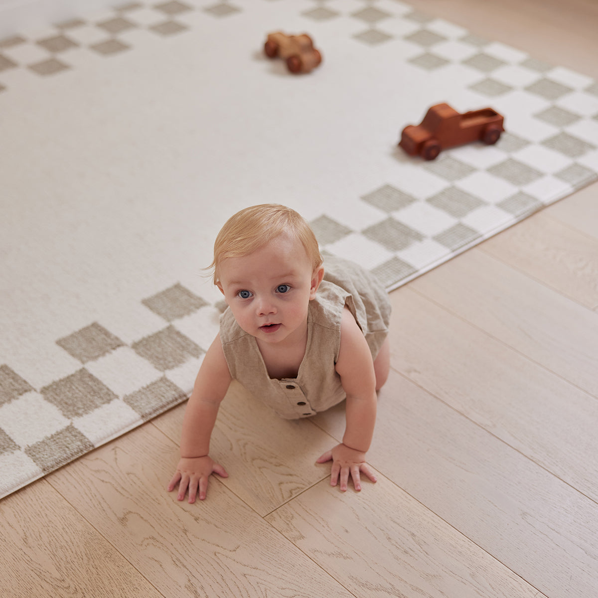 Large Foam Play Mat - Olive Border/Rail