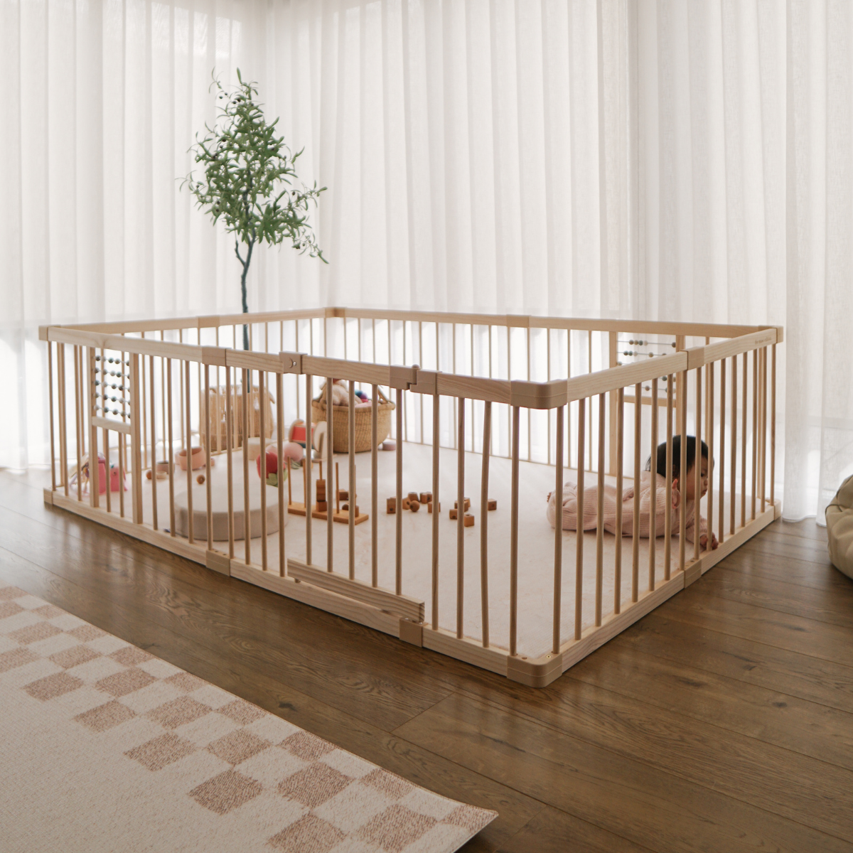 Why Families Use a Play Pen (And Why It’s Not What You Think)