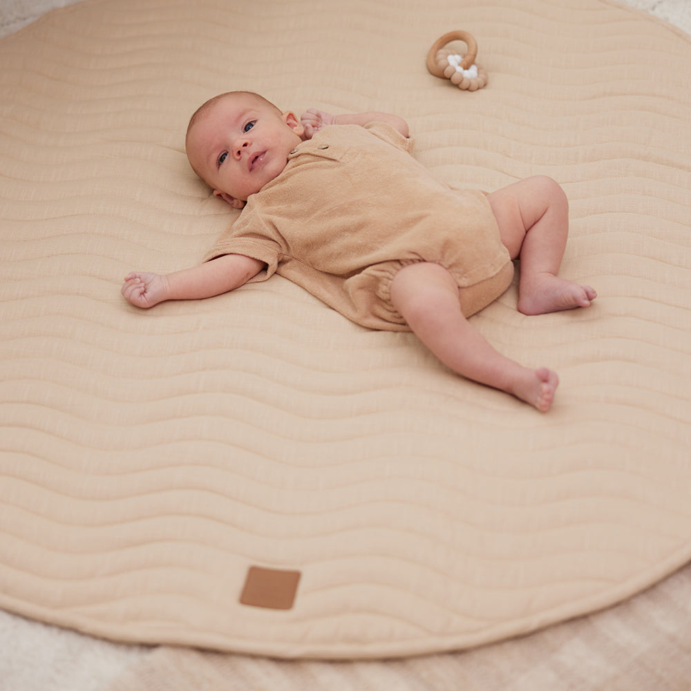 Quilted linen play mat