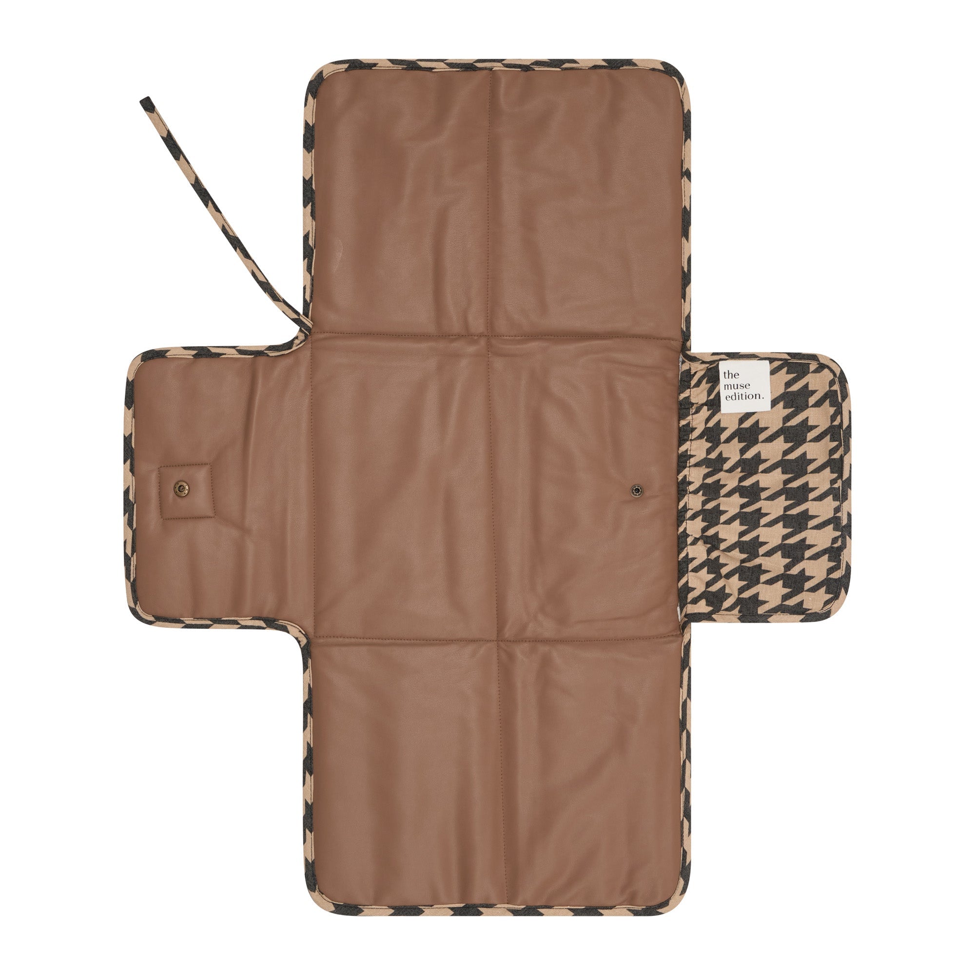 Black Houndstooth Linen Change Mat