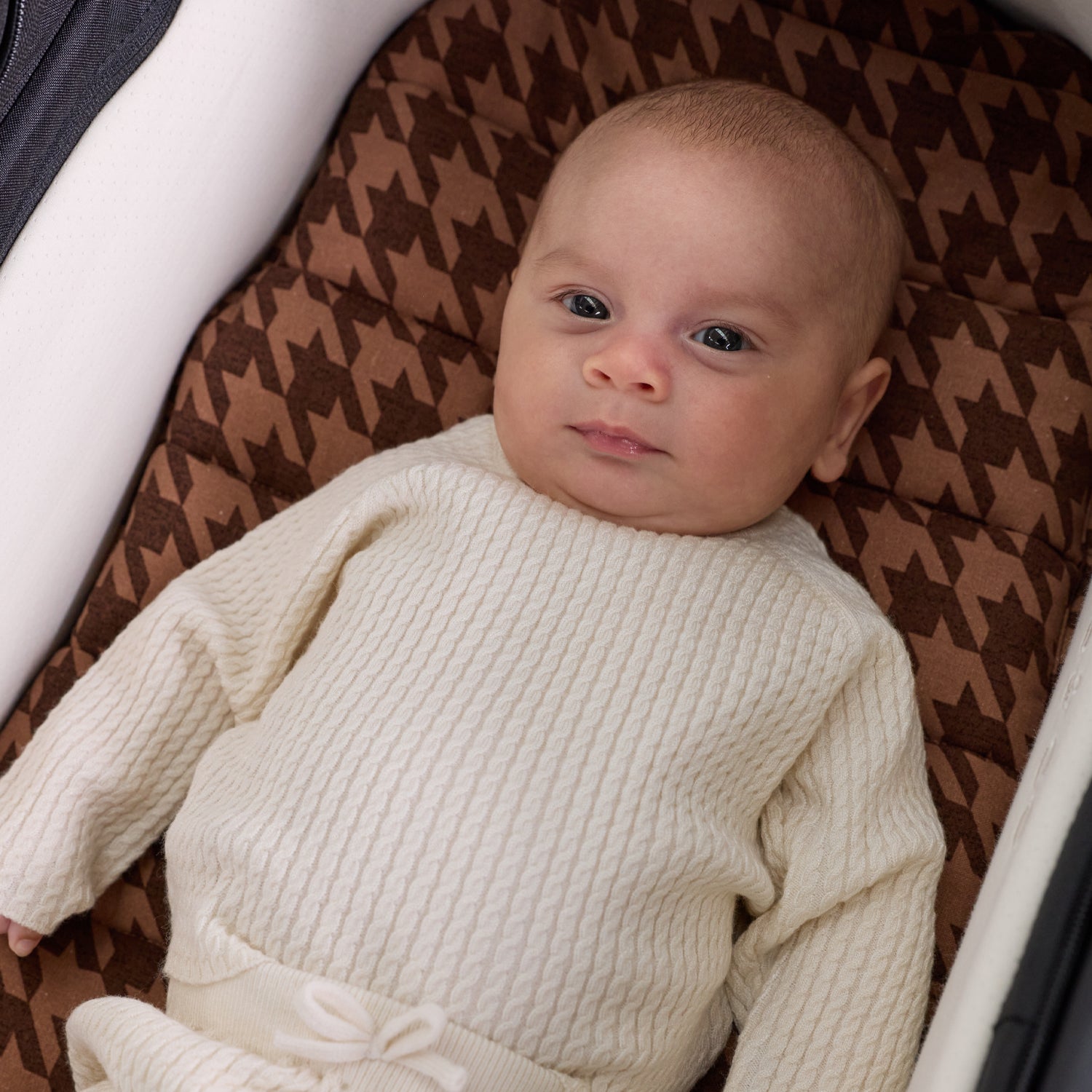 Cocoa Houndstooth Universal Linen Bassinet Liner