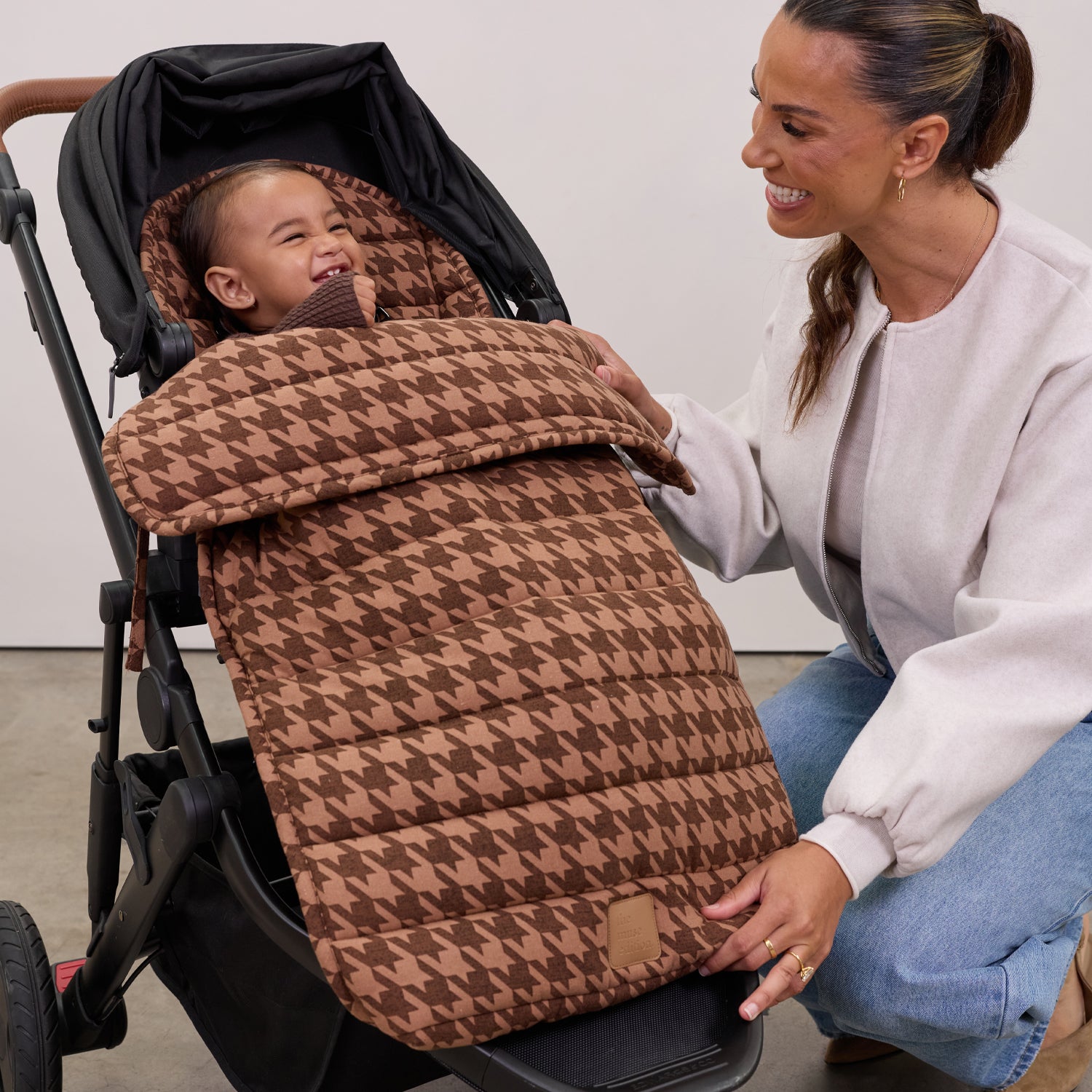 Cocoa Houndstooth Linen Pram Cosy