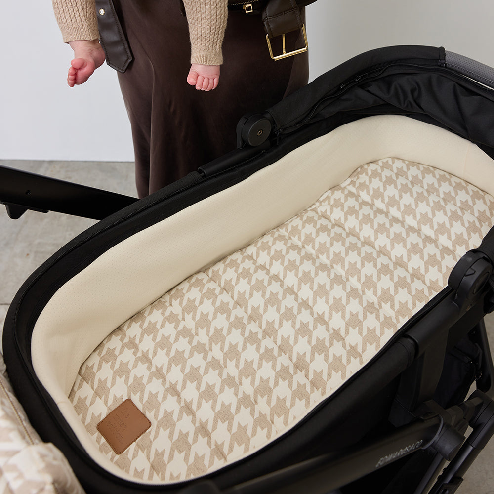bugaboo cameleon bassinet liner Houndstooth Universal Linen Bassinet Liner