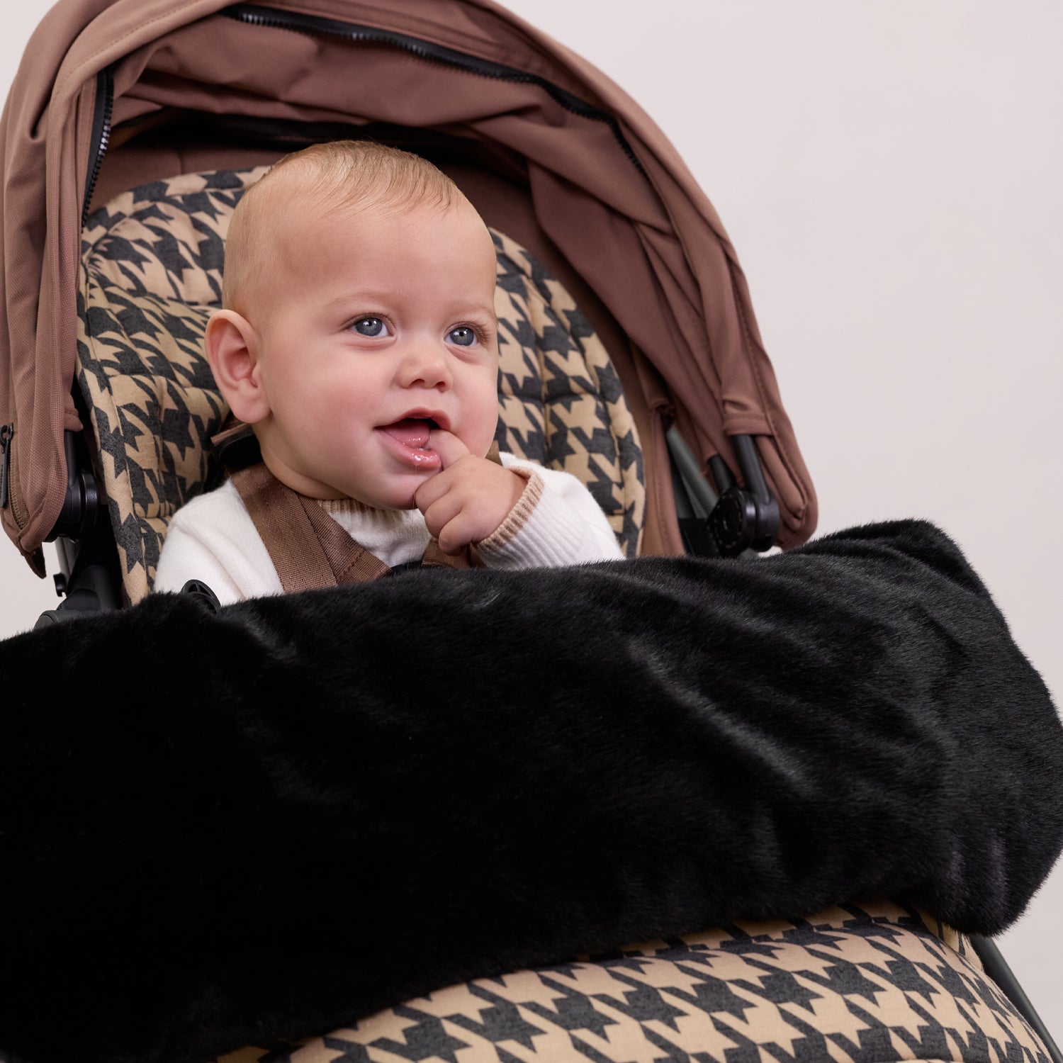 Noir Faux Fur Winter Pram Cosy Insert